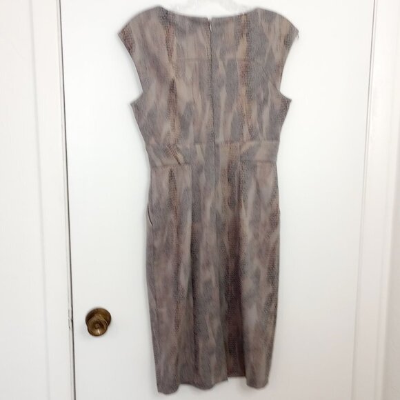 Catherine Malandrino Grey Snakeskin Print Career Dress - Picture 5 of 9